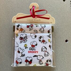 Snoopy candy pouch